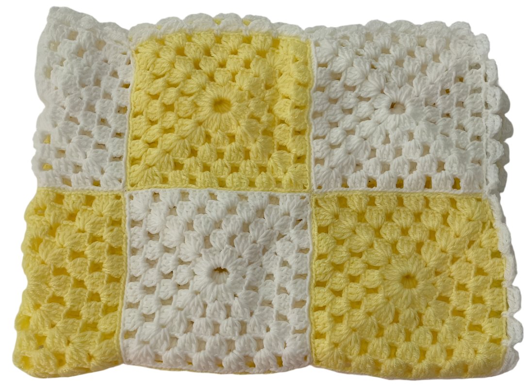 Baby Blanket with White and Yellow yarn